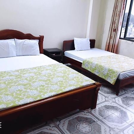 Nha Nghi Thanh Tam Hotell Ha Long Exteriör bild